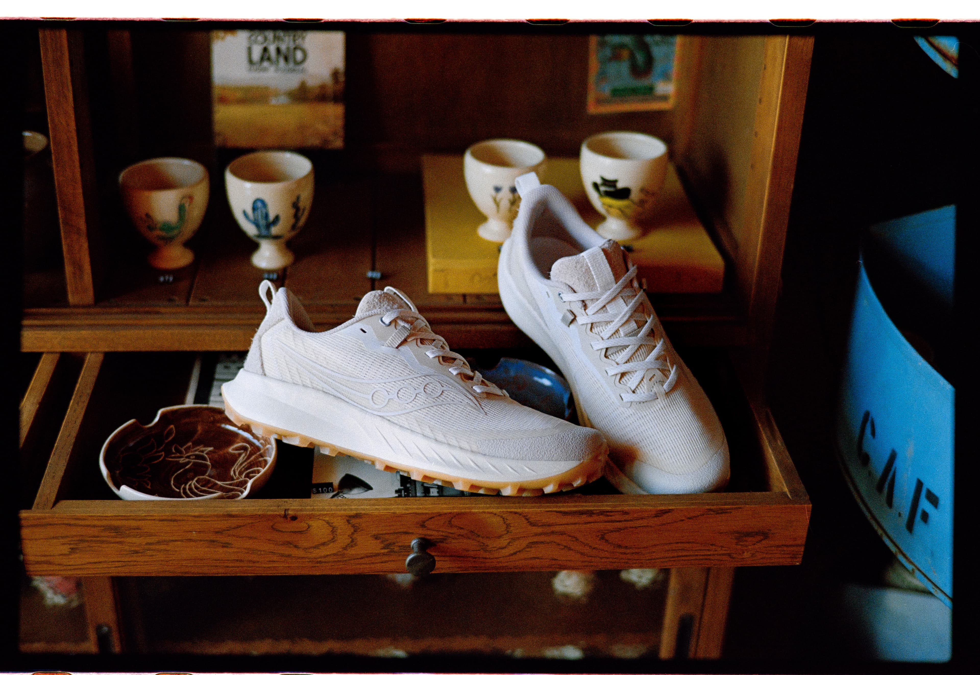 Peregrine 15 Gesso - outsole