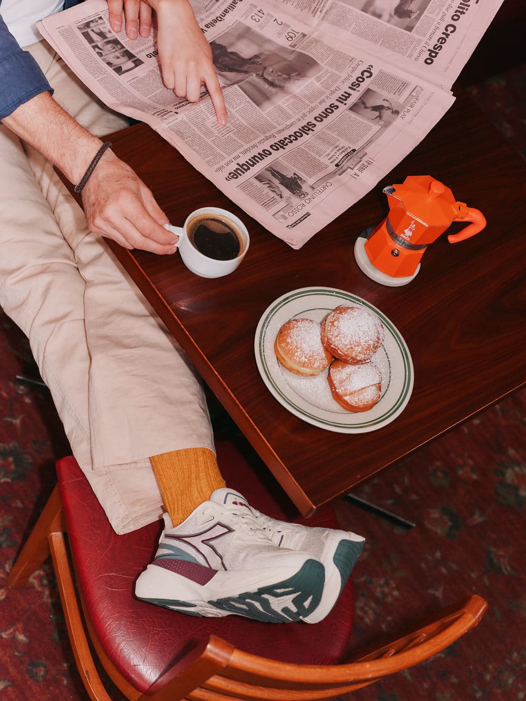 Peregrine 15 Gesso - suede detail